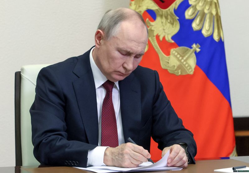 Putin holds meeting on rare earth metals, aims to significantly boost output