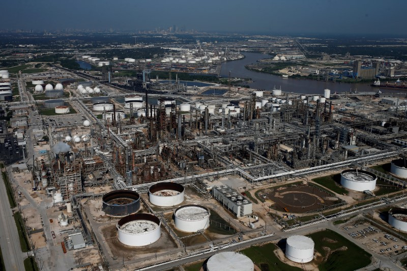 Lyondell to lay off 86% of workforce at shuttered Houston refinery, filing shows