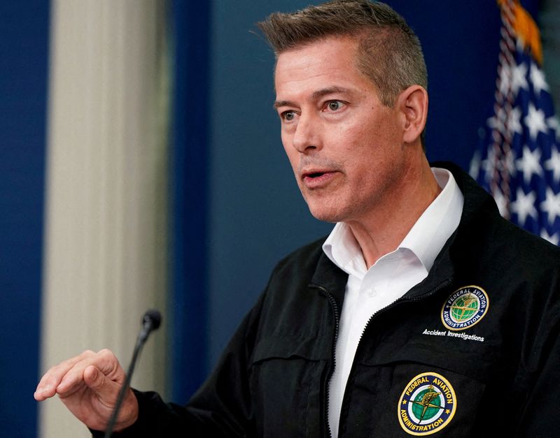 US transportation chief to unveil plan to upgrade air traffic control