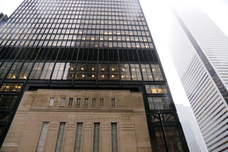 TSX posts near one-month high as investors eye seasonal boost